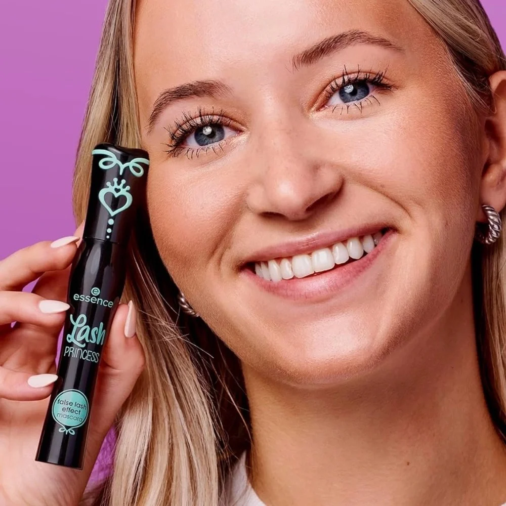 Essence NWT Lash Princess False Lash Effect Mascara Black
